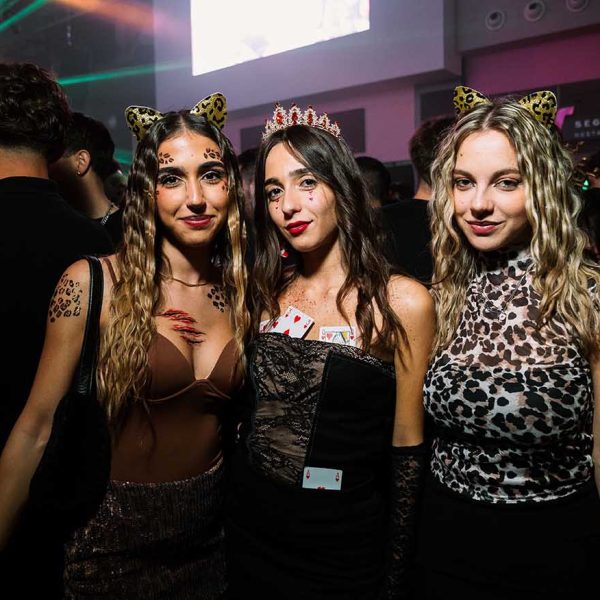 ragazze2-mondojuve-halloween-torino-2025